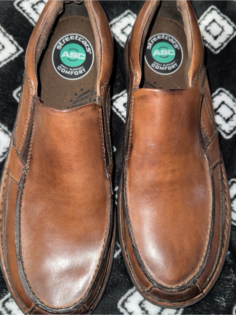 Skechers Men's Brown Slip-On Leather Loafers